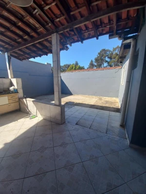 Foto 1: Casa no dic cinco região do ouro verde em Campinas 